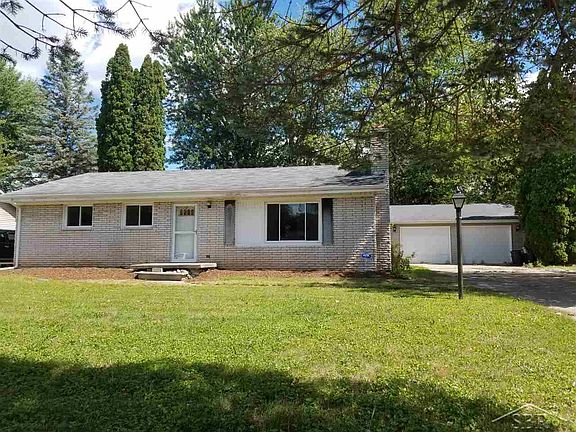 2nd image of 3261 Flamingo Dr