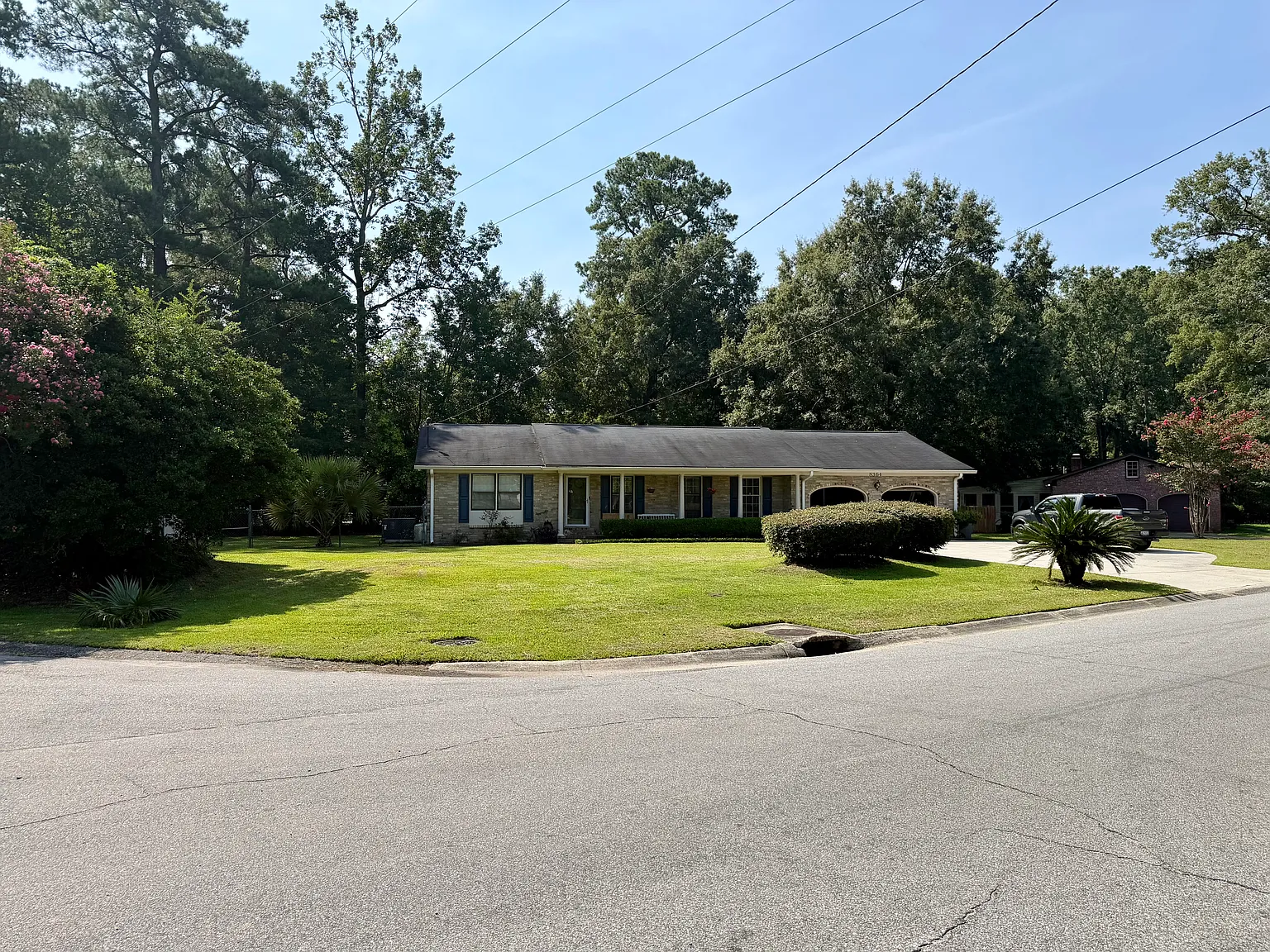 4 bed, 2209 sqft, $2,625 — Photo 2