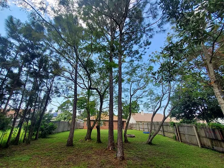 1516 Oakhill Rd — Photo 15