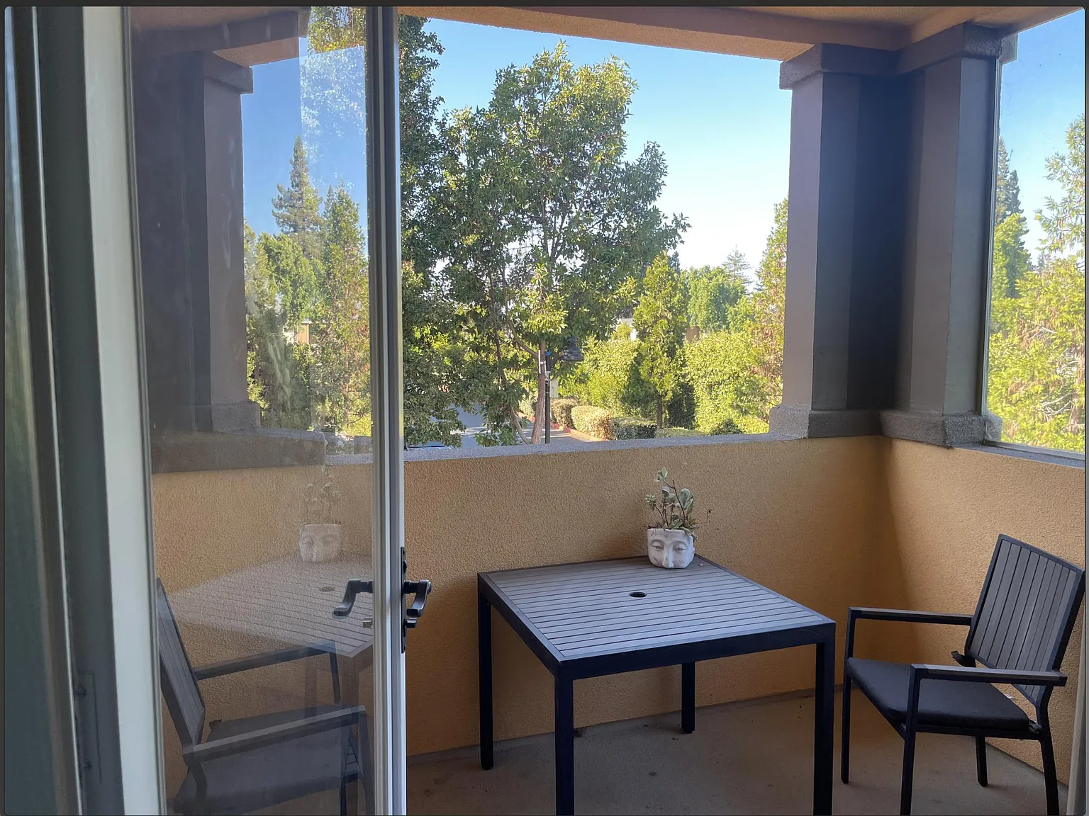 3 bed, 1765 sqft, $3,750 — Photo 4
