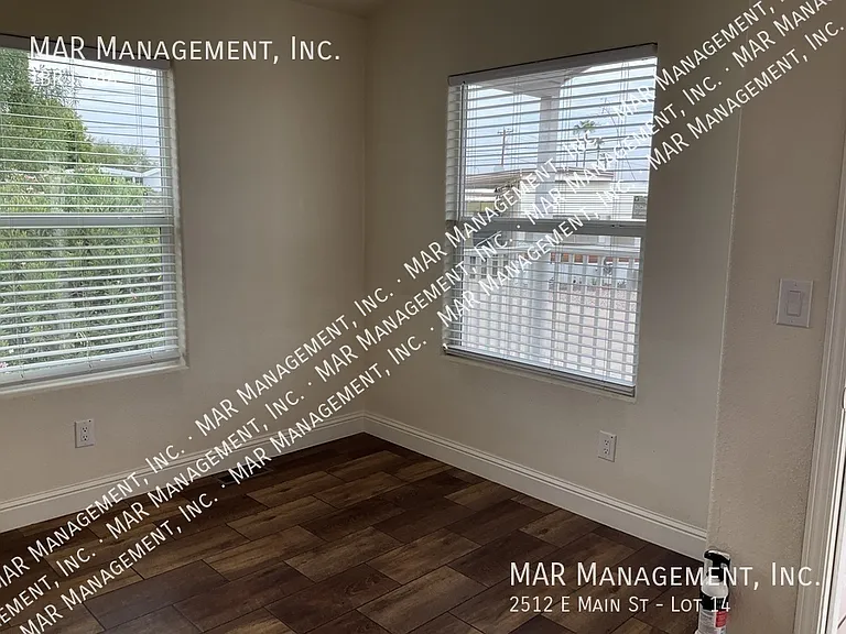 2512 E Main St #14 — Photo 10