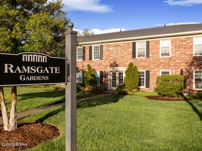 201 Ramsgate Gardens Ct APT 102, Saint Matthews, KY, 40207
