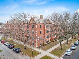 4651-53 N. Wolcott / 1819-29 W. Leland, 1827L-G