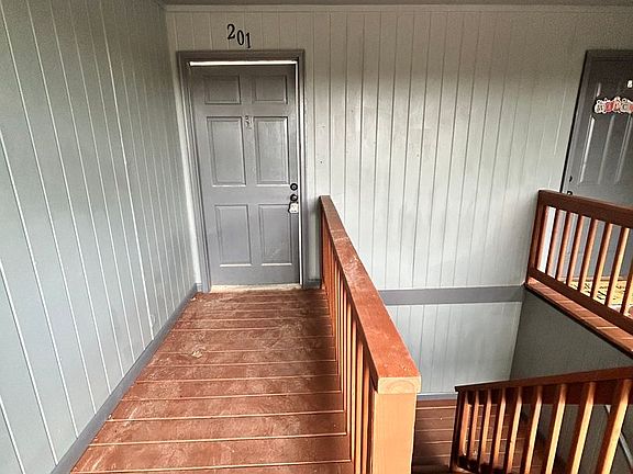 4th image of 3600 Shirl Jo Ln #201