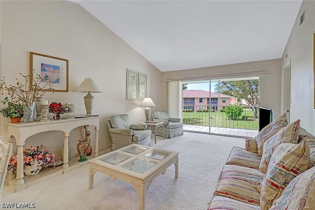 2 bed, 2.0 bath, 1200 sqft, $2,750 — Photo 3