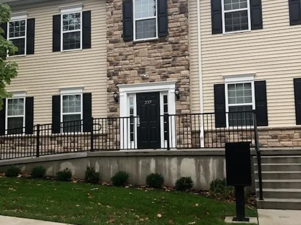 237 W Goepp St APT 202, Bethlehem, PA 18018