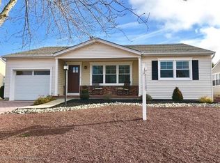 60 Nostrand Dr, Toms River, NJ 08757