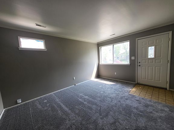 4th image of 27837 Kaufman St