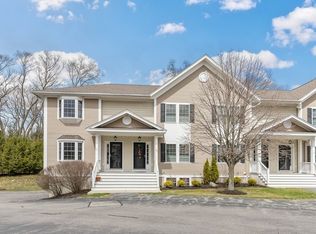 49 Pyburn Rd, Lynnfield, MA 01940