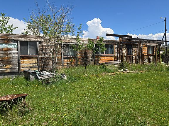 3rd image of 218 Rumsey St