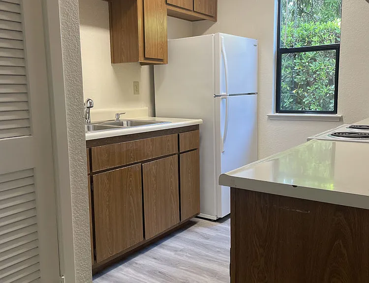 331 S Jefferson St #4 — Photo 5