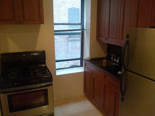 Rented by Meyerson Management | media 10