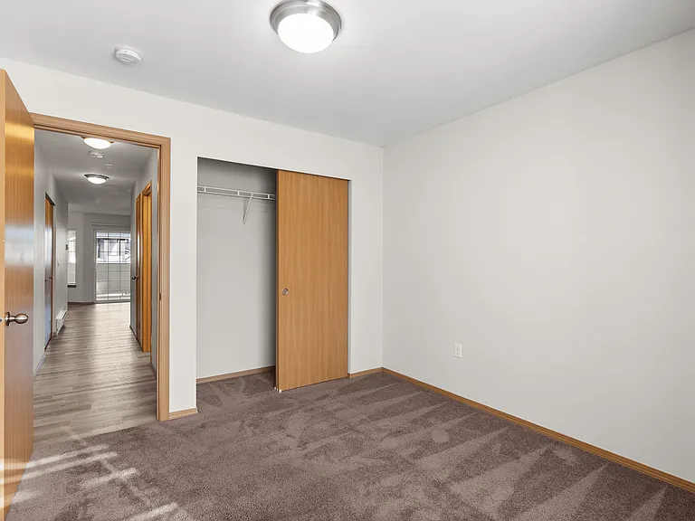 2 Bedroom 2 Bath Standard - 1,008 Sq Ft 2 Bedroom 2 Bath Standard - 1,008 Sq Ft