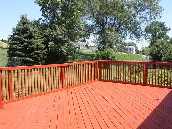 3rd image of 601 Colby Dr