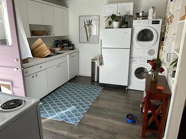 804 Spruce St — Photo 5