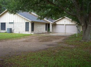 6273 County Road 436, Yoakum, TX 77995