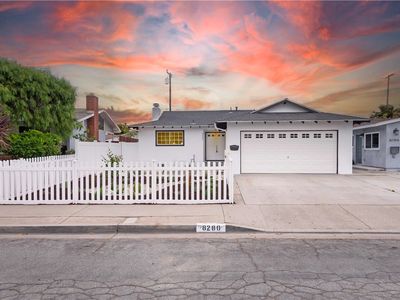 8280 E Carburton St, Long Beach, CA, 90808