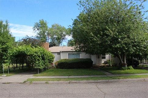 1st image of 1631 Willow Ln