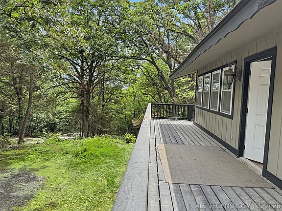 5th image of 607 W Willis Rd