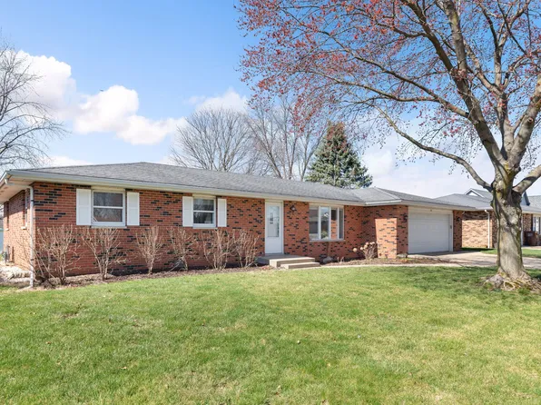 333 S Elm St, Manteno, IL 60950