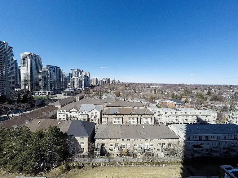 88 Sheppard Ave E #1408 — Photo 10