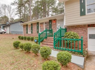 7445 Dartmouth Ct, Riverdale, GA 30274