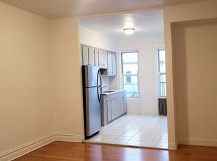 1876 Madison St #3L, Ridgewood, NY 11385