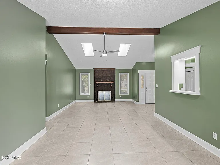 5722 Gondolier Dr — Photo 14