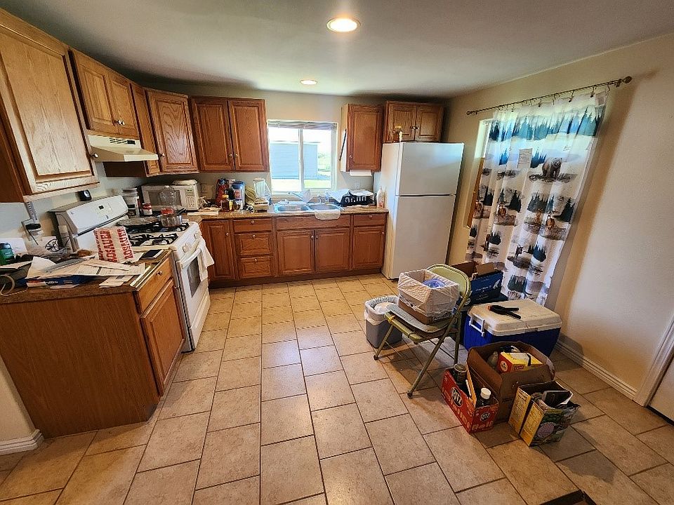 715 10th Ave NW, Choteau, MT 59422 Zillow