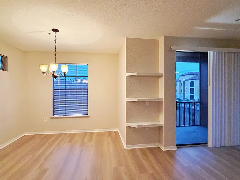6149 Metrowest Blvd #206 — Photo 38