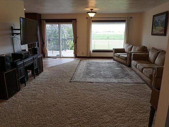 3rd image of 5655 W Aurora Dr