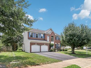 10556 Coral Berry Dr, Manassas, VA 20110