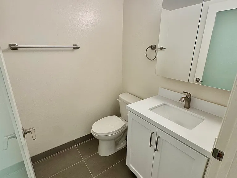 1628 S Bundy Dr #208 — Photo 4
