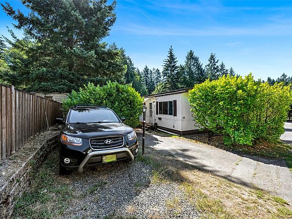 2nd image of 2785 Wallbank Rd #59
