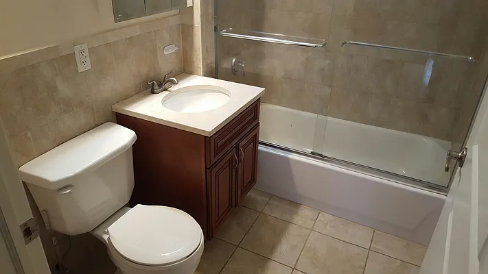 Rented by Urban Realty NYC | media 4