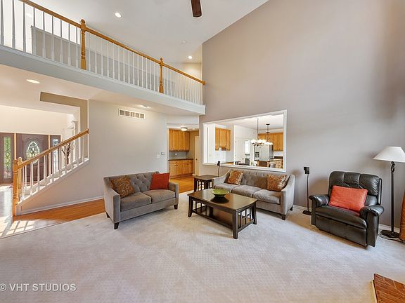 2nd image of 12922 Bradford Ln
