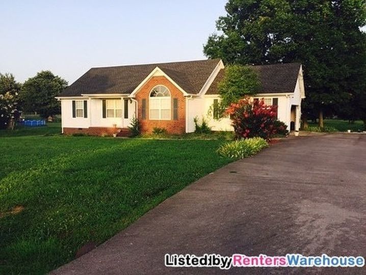 1st image of 213 Stockton Dr