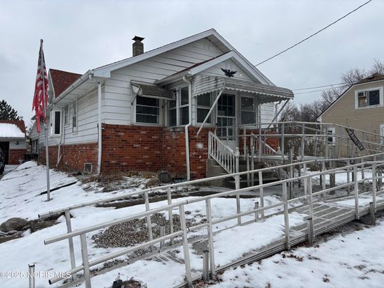 5664 Stewart Rd, Sylvania, OH 43560