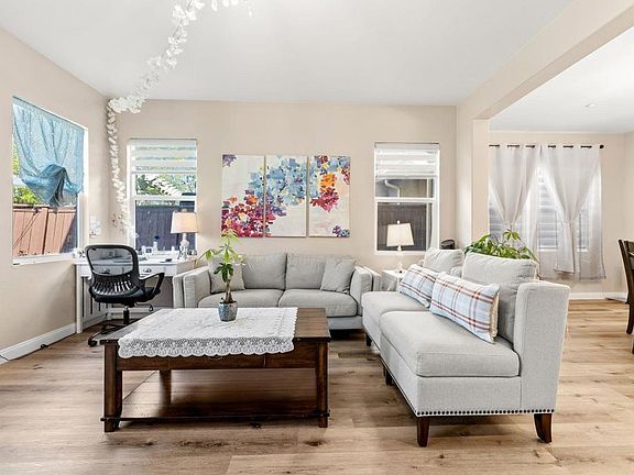 5th image of 16920 Silver Pine Rd