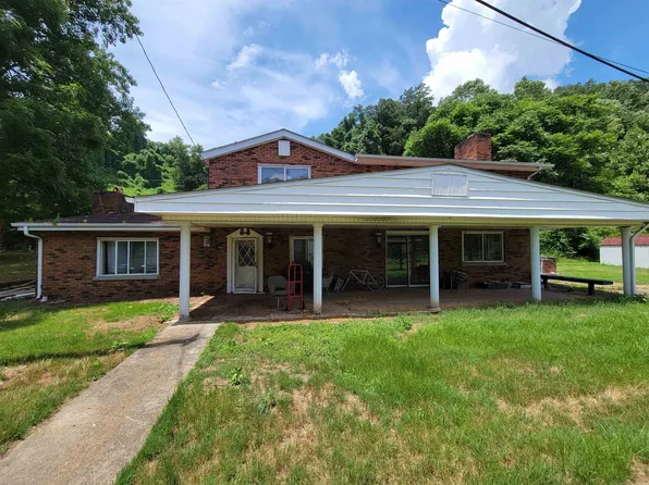 953 Walkers Branch Rd, Huntington, WV 25704