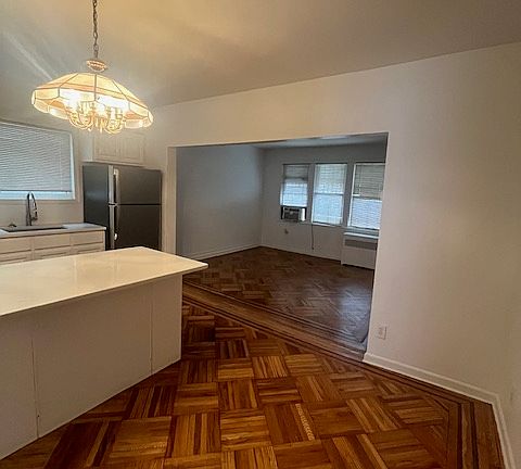 3rd image of 31-33 97th St Floor 1