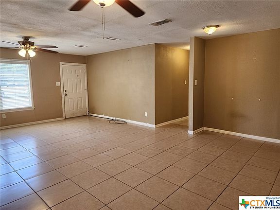 5th image of 1803 Leon Dr