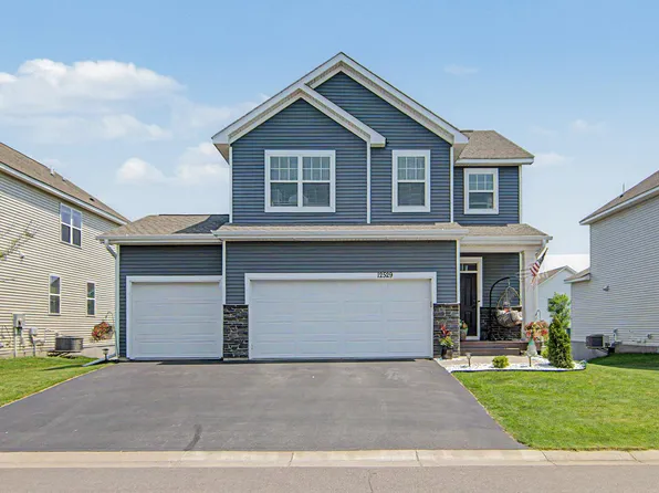12529 Edison Cir NE, Blaine, MN 55449