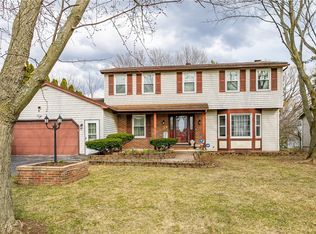 34 Loyalist Ave, Rochester, NY 14624