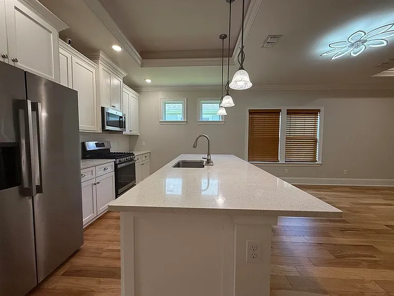 855 Avery Park Dr — Photo 14