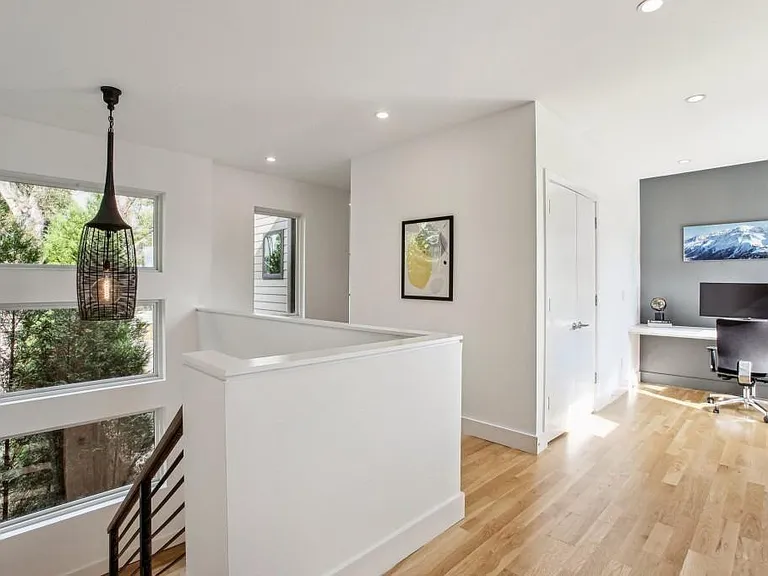 608 McGruder St NE — Photo 18