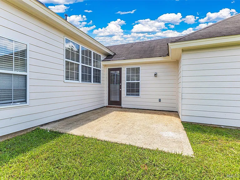 3925 Claiborne Cir — Photo 21