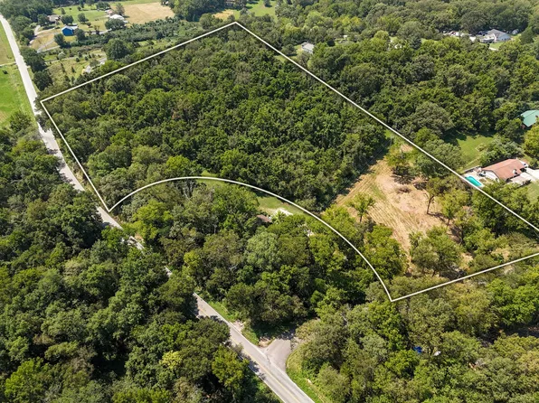 000 W Smith Hill Road, Nixa, MO 65714