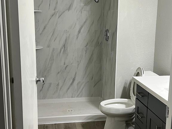 3rd image of 14517 NE 6th Pl APT 3