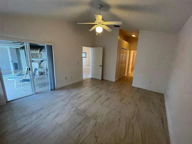 2710 Augusta Dr #25 — Photo 12